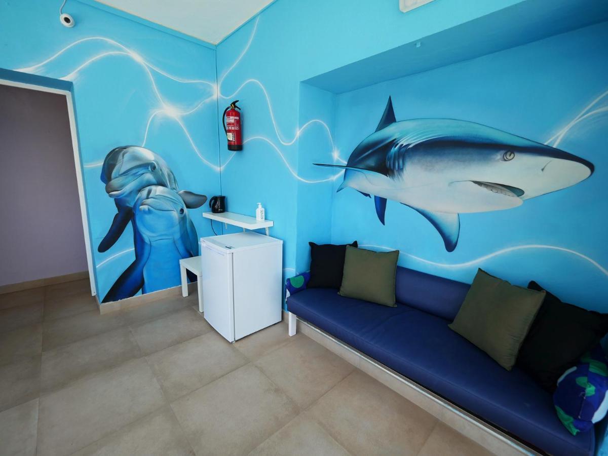 Hostal Giramundo Ibiza Town Exterior photo